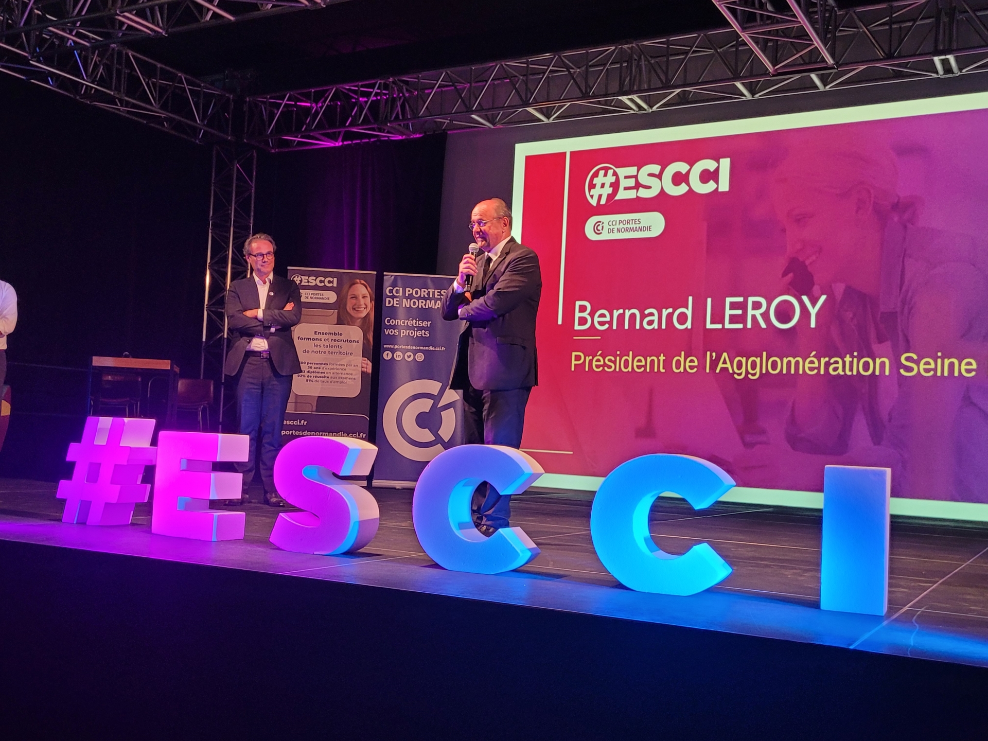 L’ESCCI inaugure ses locaux au Hub, à Louviers