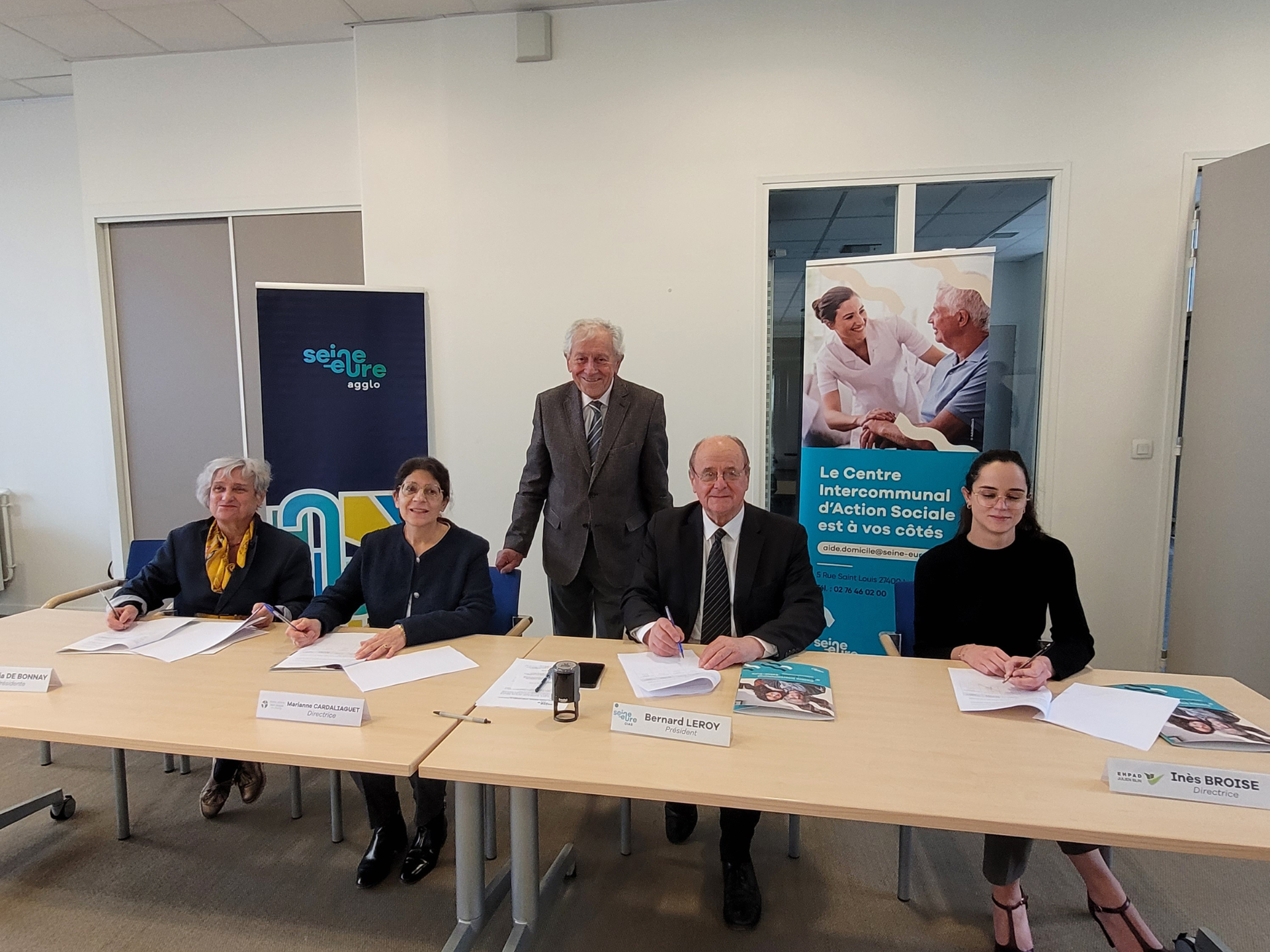 Un guichet unique pour le soin et l’aide à domicile